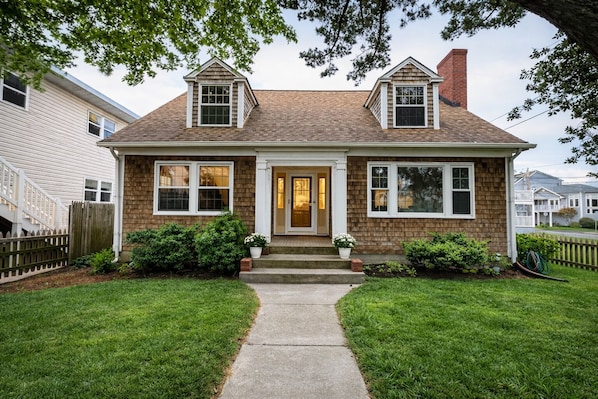 Imagen sin descripción, 1 de 7, botón