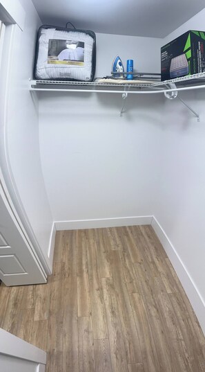 Zimmer, 1 Schlafzimmer | Innenbereich