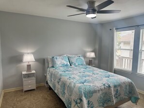 2 bedrooms, desk, iron/ironing board, free WiFi