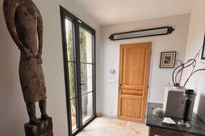 Image 6 - House Sleeps 8 with Pool and Parking (Grasse)