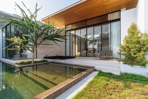 Terrace/patio - New Prime Location Near Boat Avenue V306 (Choeng Thale)