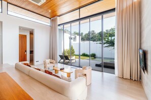 Interior - New Prime Location Near Boat Avenue V306 (Choeng Thale)