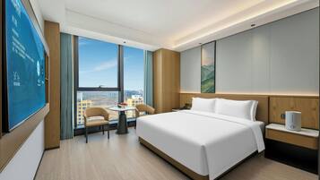 Room, 1 King Bed, City View