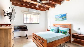 1 bedroom, in-room safe, WiFi, bed sheets