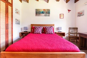 1 bedroom, in-room safe, WiFi, bed sheets