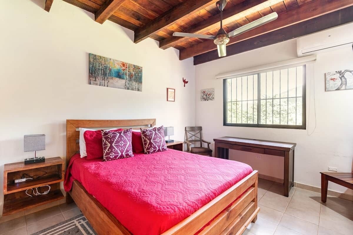 1 bedroom, in-room safe, WiFi, bed sheets