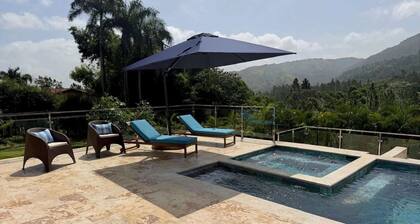 Parrot Suite — Three single beds, great for groups