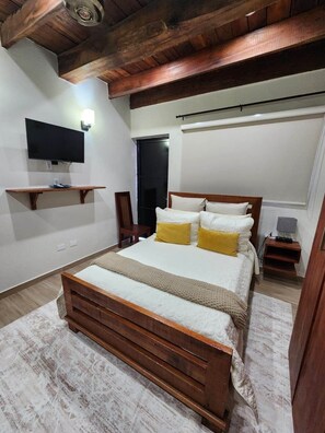 1 bedroom, in-room safe, WiFi, bed sheets