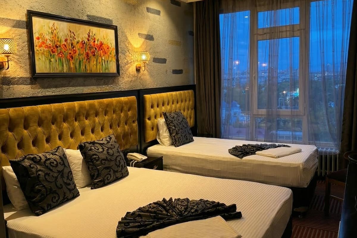 Tomannsrom – familie, byutsikt