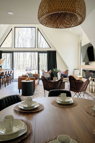 Black peak
Lodge A-frame cabin