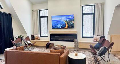 Black peak
Lodge A-frame cabin