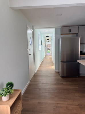 Interior - Complete family home | Space, comfort and privacy" (Monessen)
