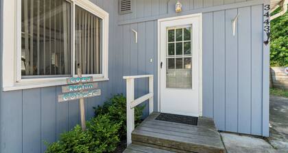Cozy Keaton Cottage | Steps away from Lake MI