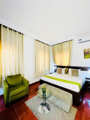 Lyxsvit - utsikt mot bergen