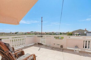 Terrace/patio - Pool Apartment Rose 1, Privlaka, Croatia (Privlaka)