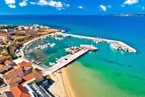 Marina - Pool Apartment Sea 2, Privlaka, Croatia (Privlaka)