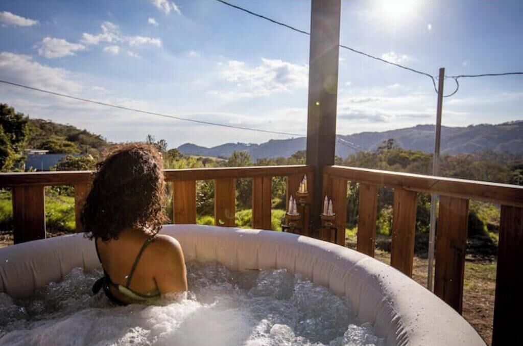 Bain à remous extérieur