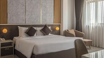 Luxury Room, City View