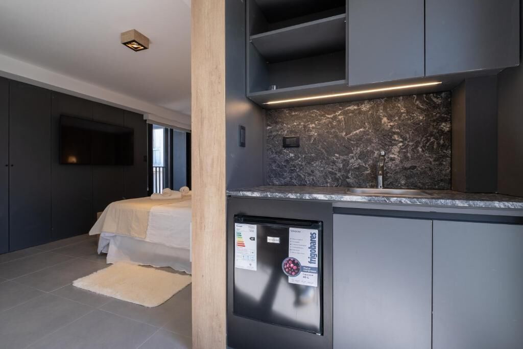 Family Room, City View