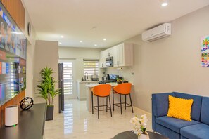 Interior - Chic & Vibrant Escape-Cozy Modern Getaway (Cedar Grove)