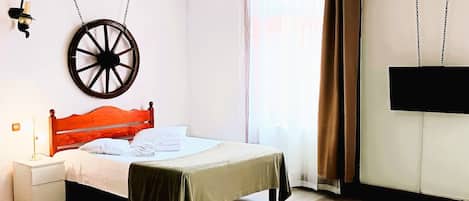 Family Studio, City View