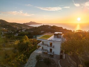Exterior - Villa Giglio, exclusive villa in Sorrento with private pool (Sorrento)