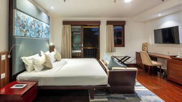 Apartment, 2 Bedrooms, Balcony, Garden View