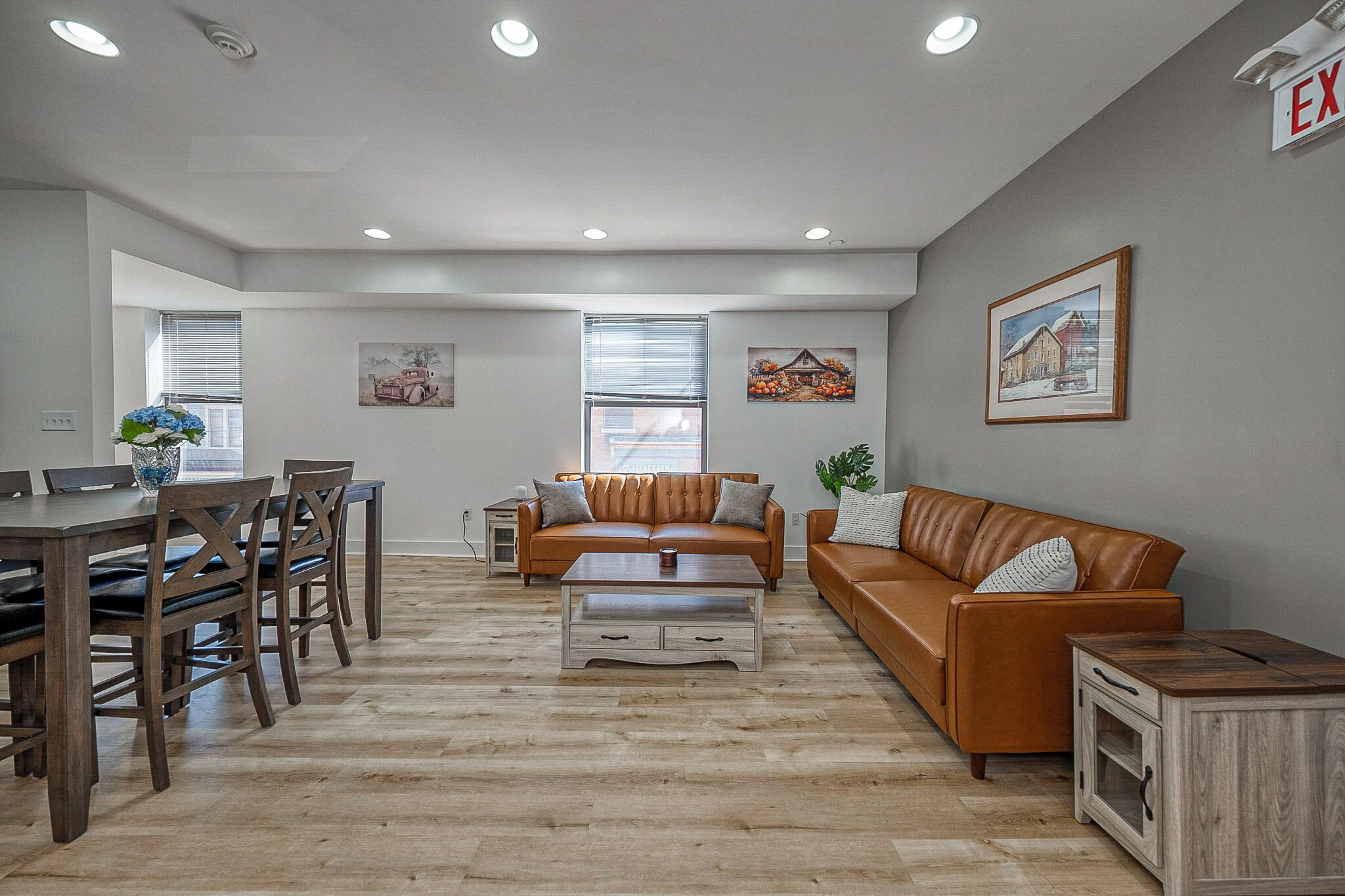 Cozy Carnegie Retreat  Minutes To Downtown Pgh - Oakdale, PA