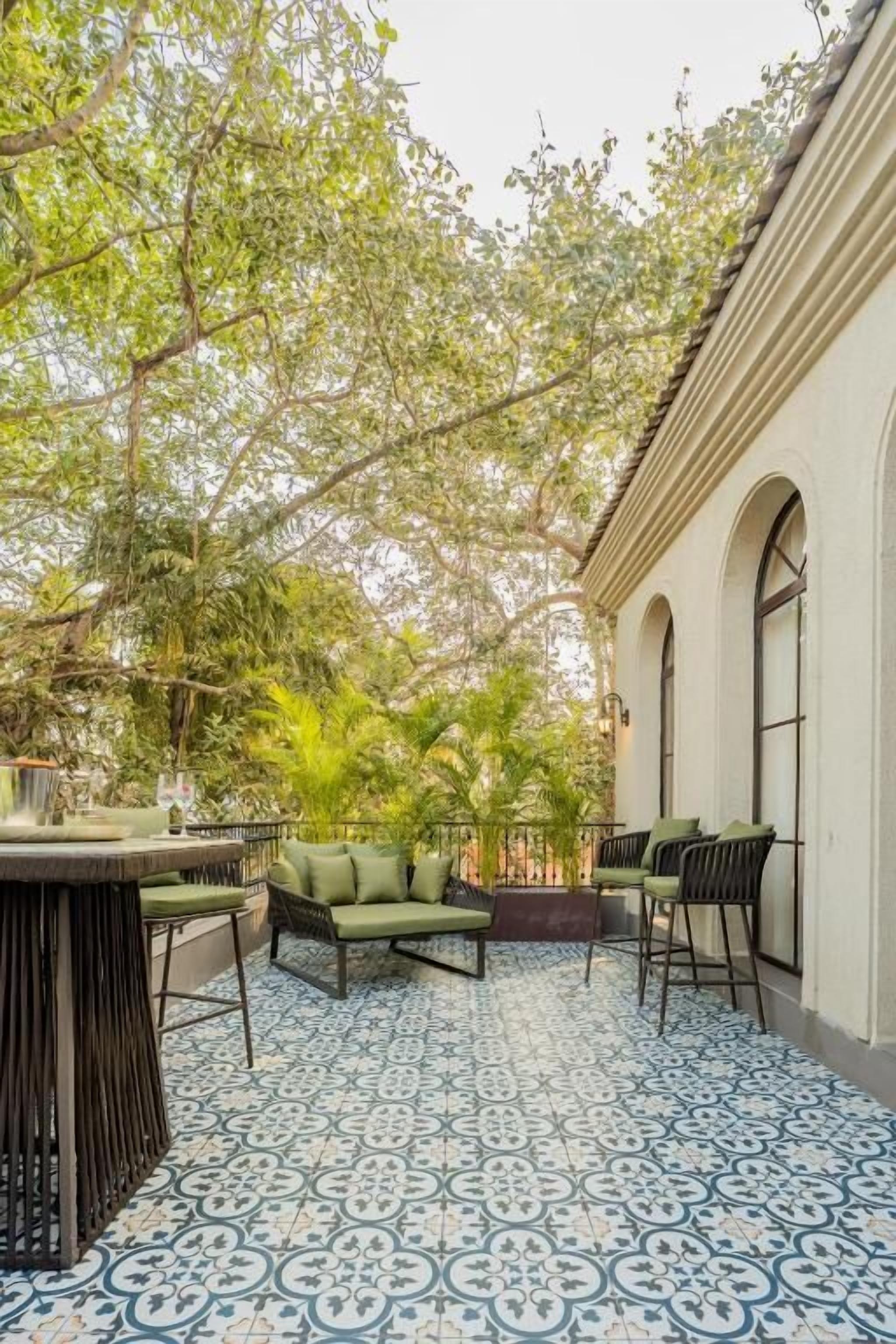 Vila Deluks | Tempat makan outdoor