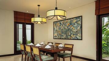 Villa, Garden View | Dining