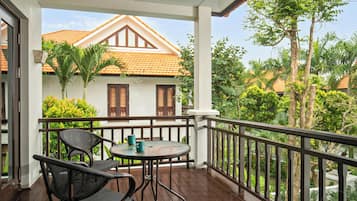 Biệt thự, quang cảnh vườn | Khuôn viên nơi lưu trú