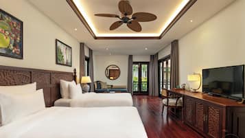 Biệt thự, quang cảnh vườn