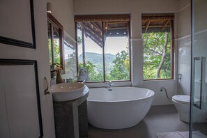 Superior Double Room, Balcony, Mountain View | Bathroom | Hair dryer, slippers, towels, soap