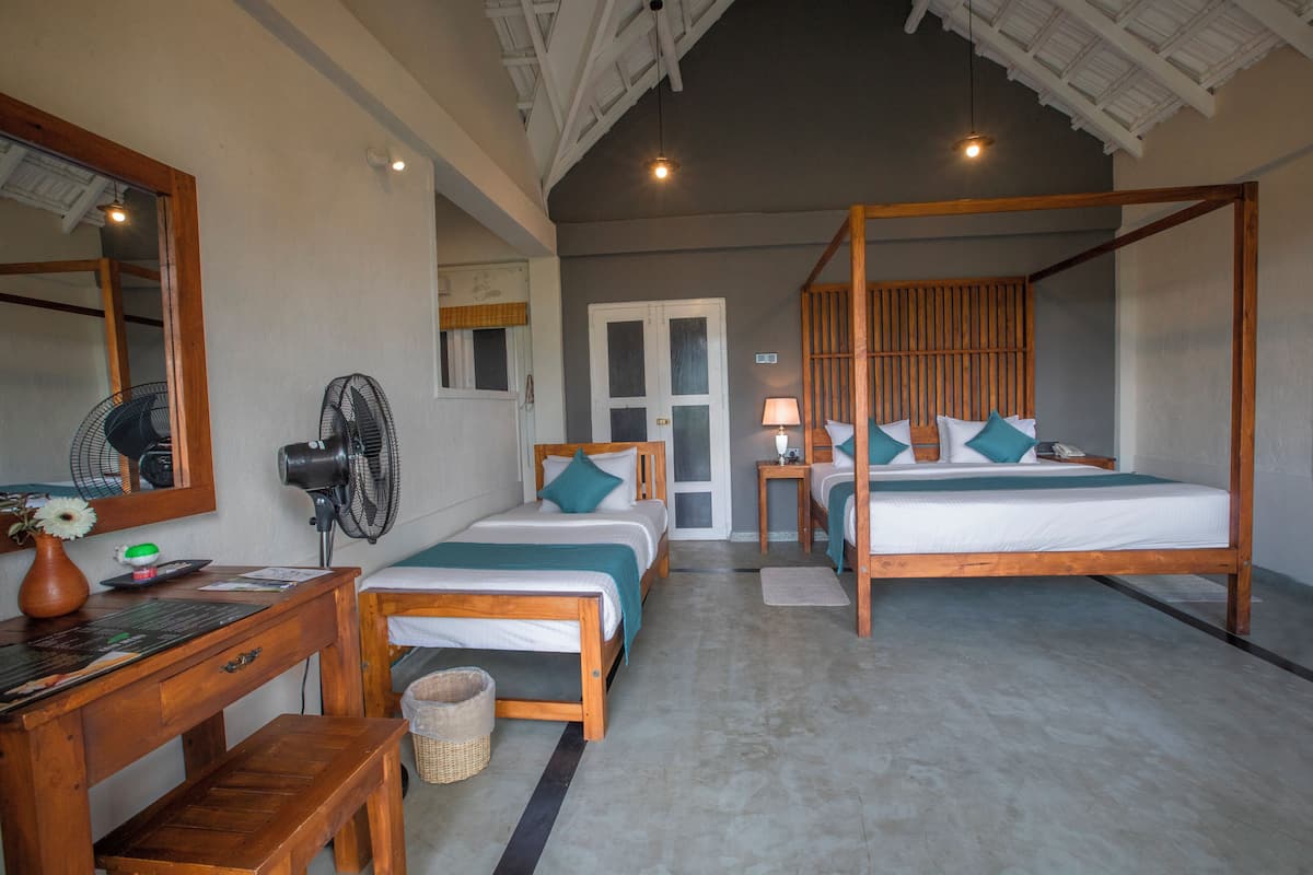 Superior Double Room, Balcony, Mountain View