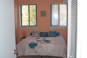2 Schlafzimmer, Bügeleisen/Bügelbrett, WLAN
