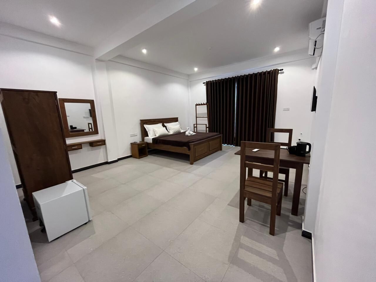 디럭스 더블룸, 발코니, 정원 전망