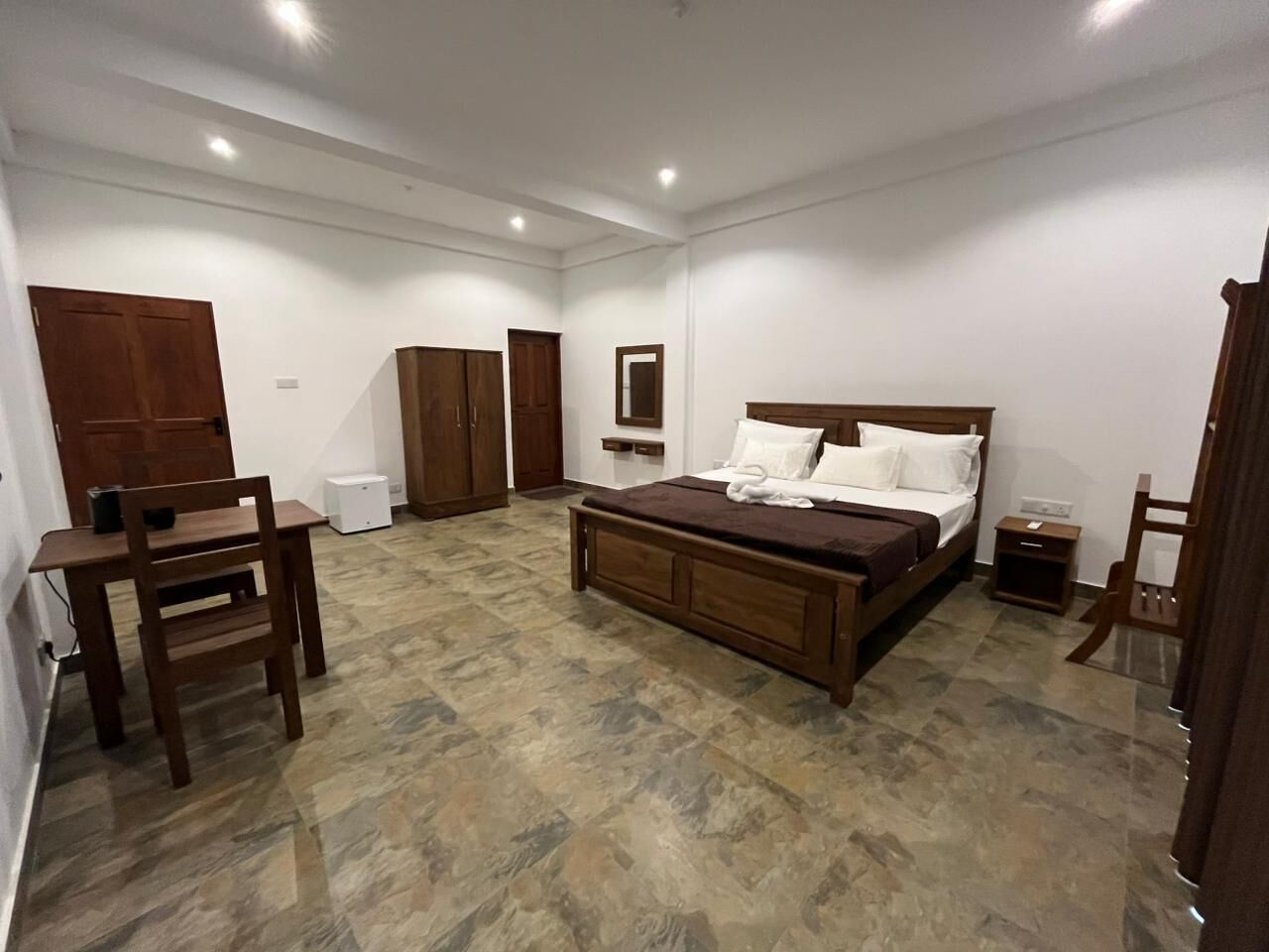 Deluxe Double Room, Balcony, Garden View