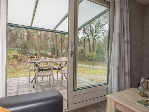 Detached lodge with three bedrooms for 4.