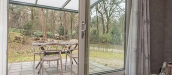 Detached lodge with three bedrooms for 4.