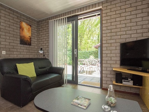 Charming single-storey bungalow for 3.