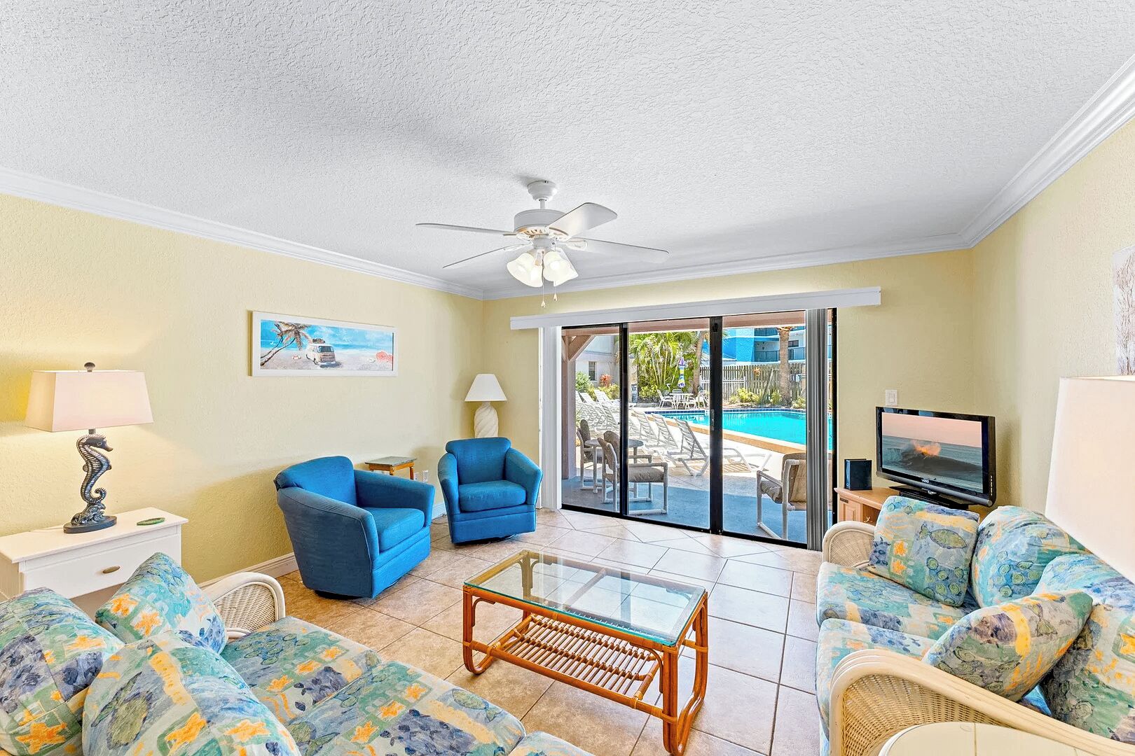 Apartment (2 Bedrooms) | Front of property