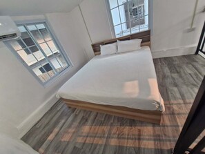 Room - River view villas (Vang Vieng)