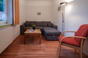 Doppelzimmer, Parkblick | Wohnbereich