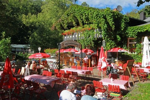 Waldgasthaus & Pension Christianental