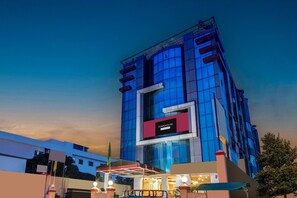 Exterior - Super Townhouse Hatigaon (Guwahati)