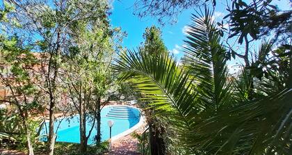 Spacious villa with pool, sleeps 10, at the foot of Mount Etna, 20 km from Catania