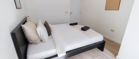 Basic Apartment | Iron/ironing board, free WiFi
