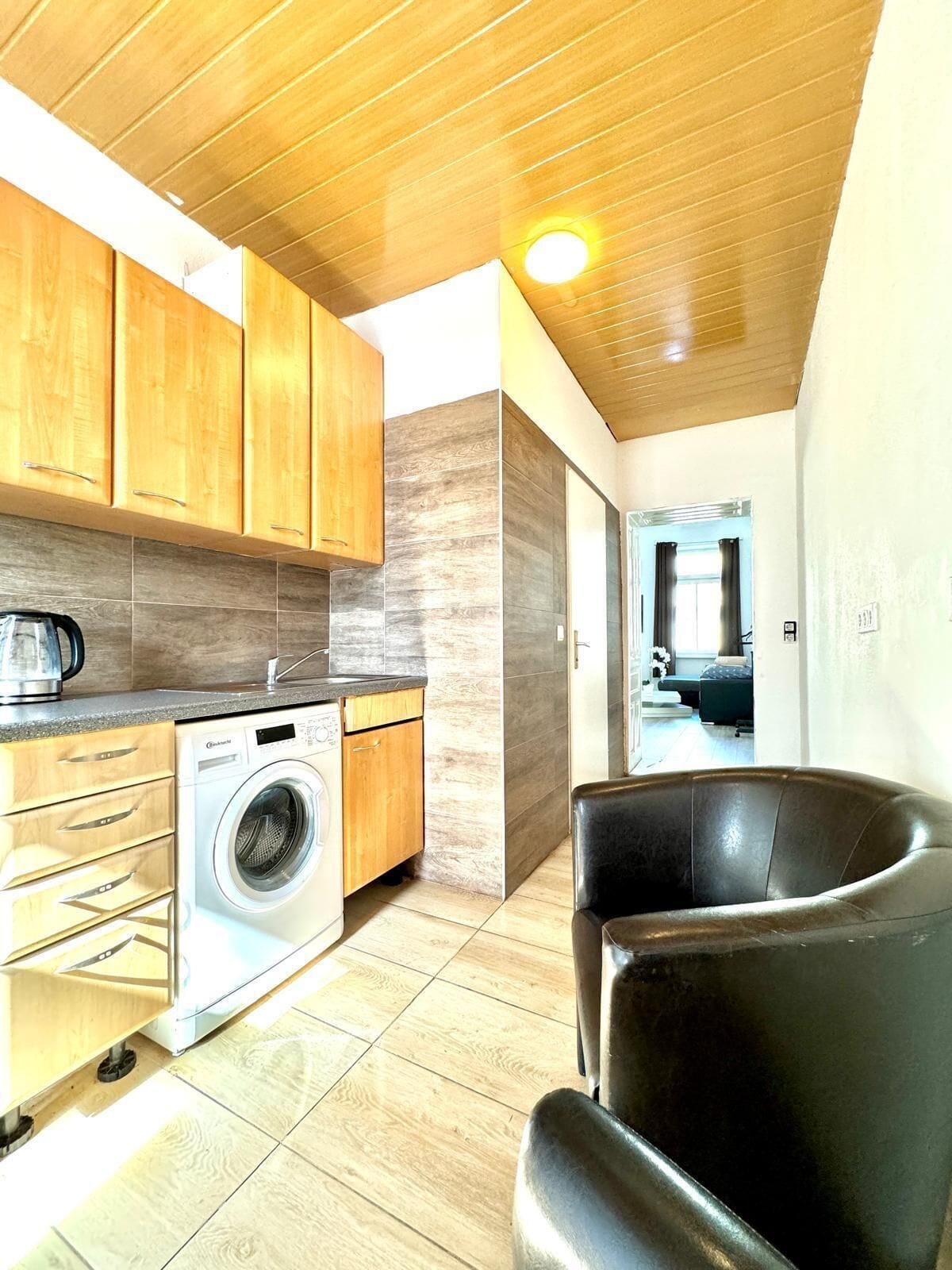 Basic Apartment | Private kitchen