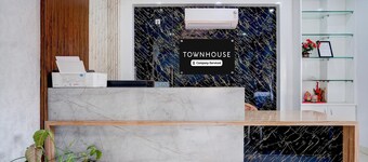 Super Townhouse Isbt Guwahati