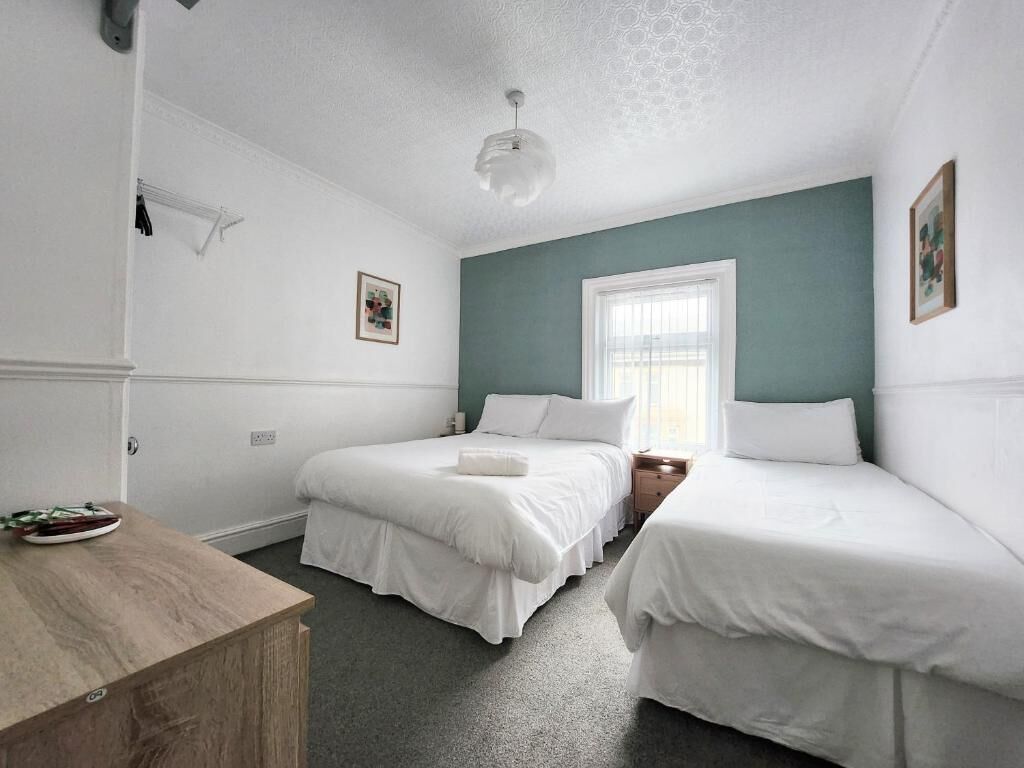 Τρίκλινο Δωμάτιο